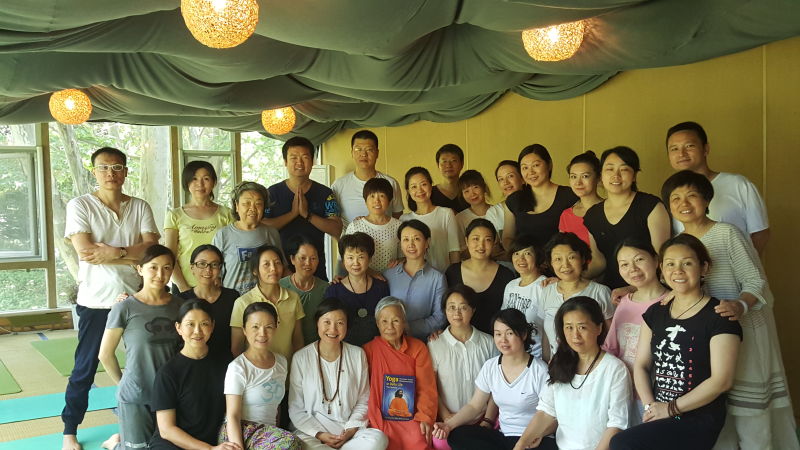 Swami Daya Mata gives Yoga in Daily Life classes in Wuhan, China