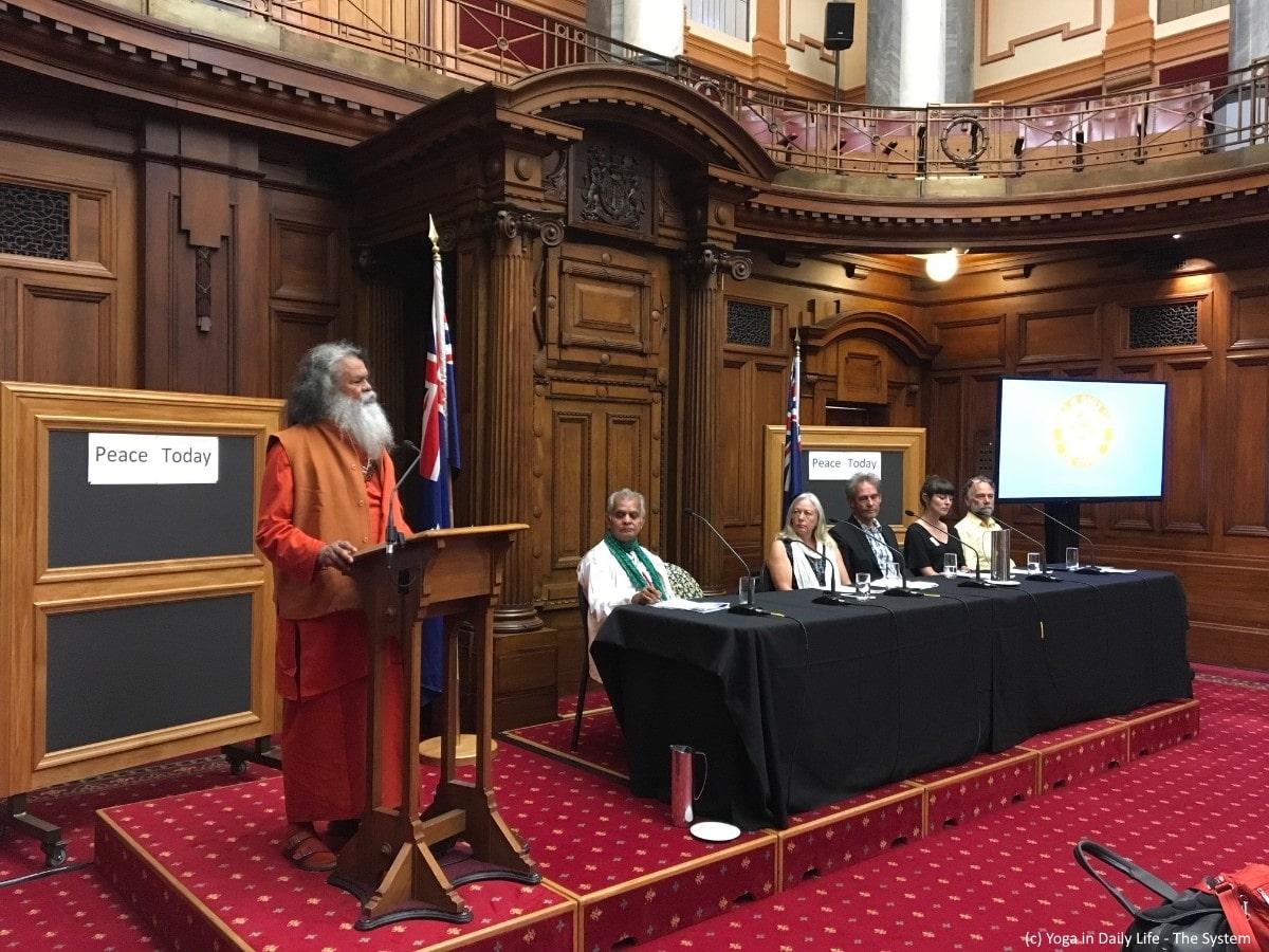 Vishwaguruji continues World Peace Tour in New Zealand