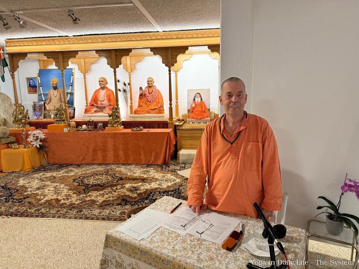 Three Days of Yoga Philosophy and Practice with Swami Gajanand Ji in Vienna