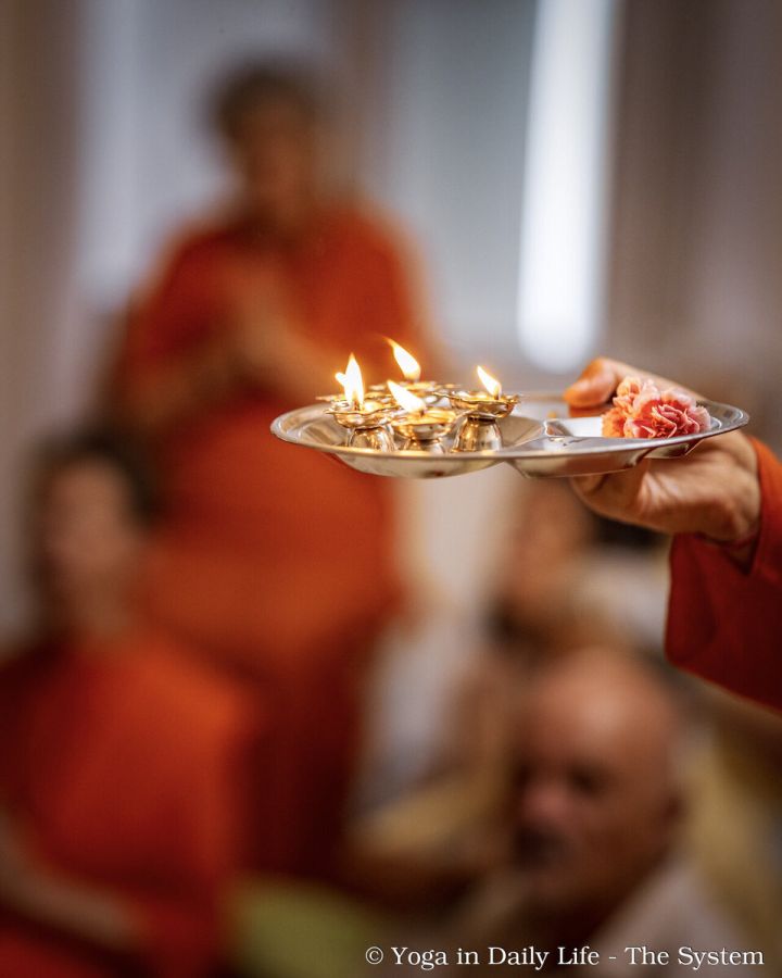 4.6. prayer mahaprabhuji ashram vienna wm