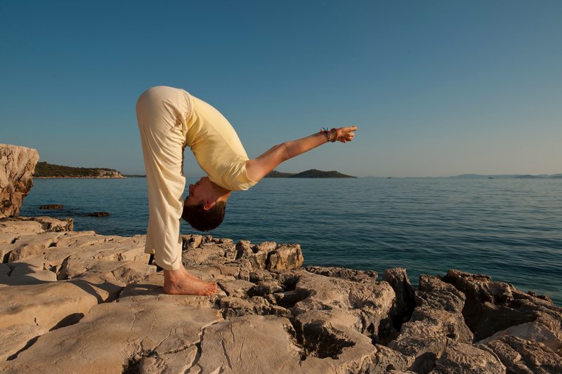 as dvikonasana