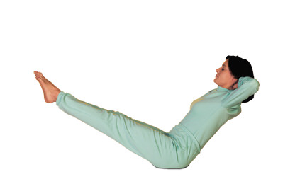 4 – 5 Santulanasana Balancing Pose