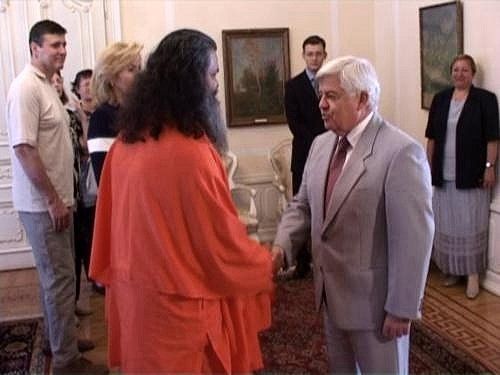 Meeting Slovenian President and Prime Minister (2002)